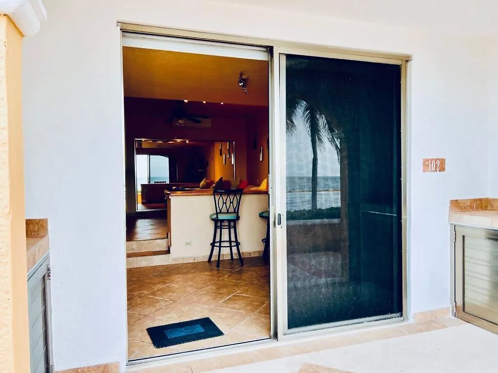 Punta Me Apartment Beach Front Condo Hotel & Waterpark Mexico