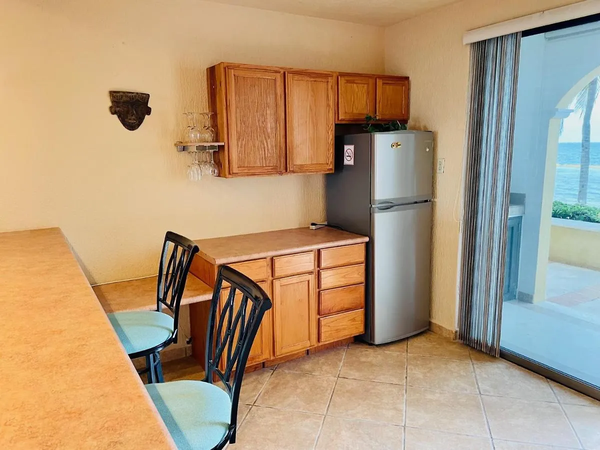 Punta Me Apartment Beach Front Condo Hotel & Waterpark